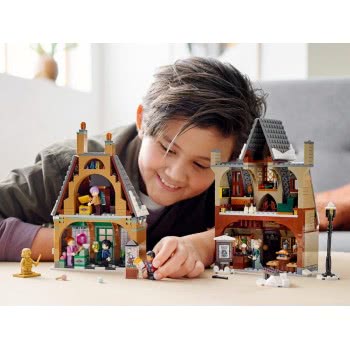 LEGO Harry Potter Hogsmeade Village Visit 76388 5702016913675