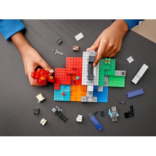 LEGO Minecraft The Ruined Portal 21172 5702016913903