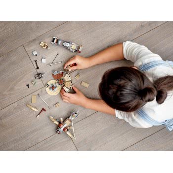 LEGO Star Wars Trouble Οn Tatooine 75299 5702016913989