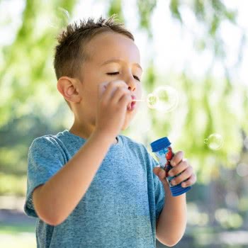 As company 3 Bubble Blowing Bottles Marvel Spiderman For Ages 3+ 5200-01343 5203068013431