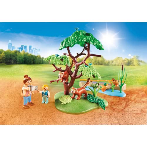 Playmobil Family Fun Οικογένεια Κόκκινων Πάντα 70344 4008789703446