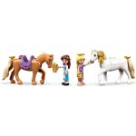 LEGO Disney Belle And Rapunzel's Royal Stables 43195 5702016909661