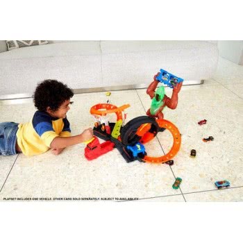 Mattel HW City - Pair Goral GTT94 887961920895