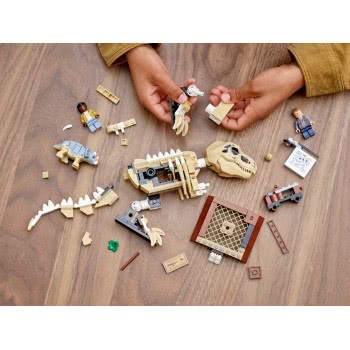 LEGO Jurassic World T. Rex Dinosaur Fossil Exhibition 76940 5702017079738