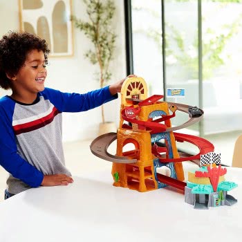 Mattel Disney And Pixars Cars Radiator Springs Mountain Race Playset GTK90 887961916683