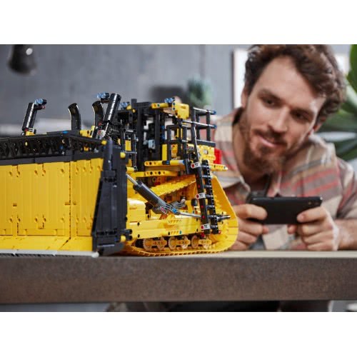 LEGO Technic Μπουλντόζα Cat D11 Ελεγχόμενη Μέσω Εφαρμογής 42131 5702016912937