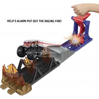 Mattel Hot Wheels Monster Trucks Hero Play Fire Through GYL09 / GYL12 887961974768