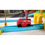 Auldey Toys Chuggington Eu All Aboard Starter Includes Motorised Wilson Figure Of 8 Track Set Train Depot 890501 6911400407396