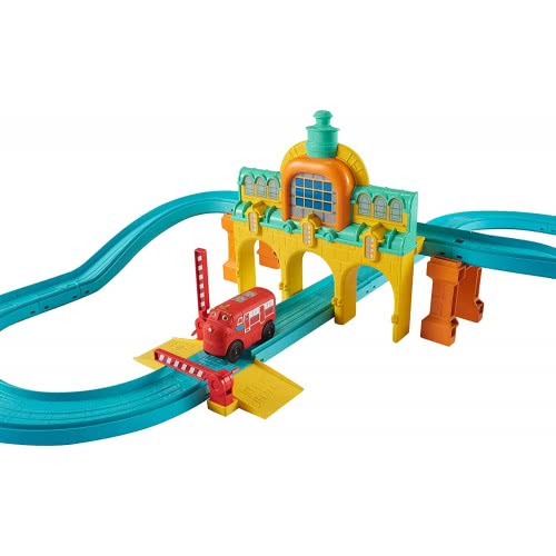Auldey Toys Chuggington Eu All Aboard Starter Includes Motorised Wilson Figure Of 8 Track Set Train Depot 890501 6911400407396