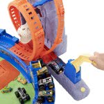 Mattel Hot Wheels Monster Trucks T-Rex Ηφαίστειο Το Playset Με Φώτα Και Τους Ήχους, Περιλαμβάνει 2 Εκτοξευτές GYL14 887961974782