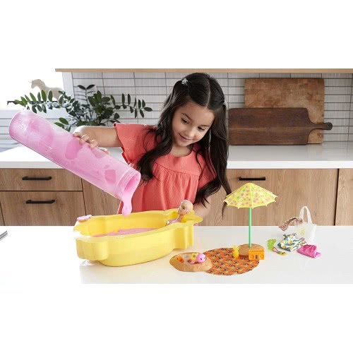 Mattel Barbie Color Reveals Foam! Doll And Pet Friend With 25 Surprises: Aromatic Bubble Solution, Clothes, Hair Expansion, Colo