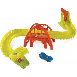 Mattel Hot Wheels Toxic Viper Bridge Attack Playset Με 1 Αυτοκίνητο, Συνδέεται Άλλα Σύνολα, FNB05 / GTT70 887961920628
