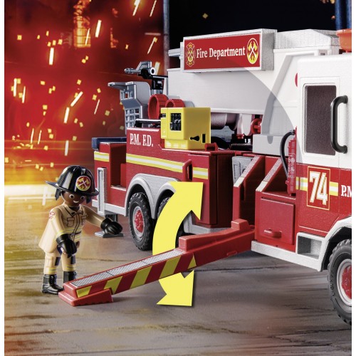 Playmobil City Action Rescue Vehicles: Fire Engine With Tower Ladder 70935 4008789709356