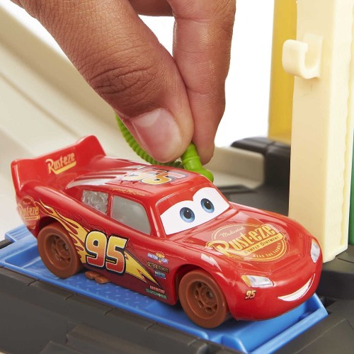 Mattel Disney And Pixar Cars Race And Go Playset Τα Μπουζί Της Ωραίας Ελένης HDN02 194735027897