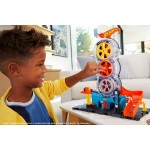 Mattel Hot Wheels City Super Twist Tire Shop Playset, Spin The Key To Make Cars Travel Through The Tires, Includes 1 Car HDP02 1