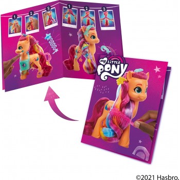 Hasbro My Little Pony A New Generation Rainbow Reveal Sunny Starscout - 6-Inch Orange Pony, 17 Accessories F1794 5010993837045