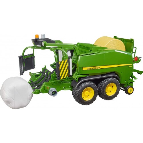 bruder John Deere C441r Round Bale Press BR002032 4001702020323