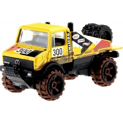 Mattel Hot Wheels Mud Runners Mercedes Benz Unimog 1300 Yellow HFW36 / HDH07 194735023462