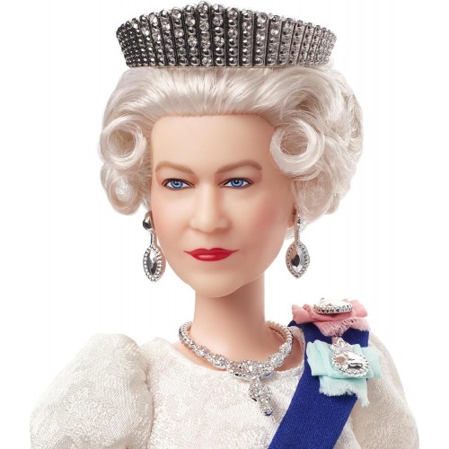 Mattel Barbie Συλλεκτικη - Queen Elizabeth Ii HCB96 194735006656