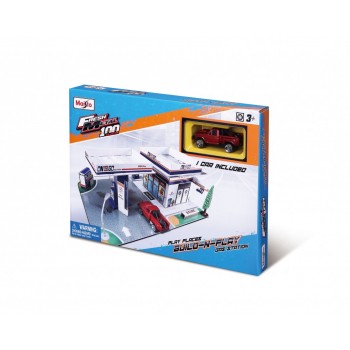 Maisto built-n-play gas station set: cardboard buildings with accessories and 1 fresh metal toy car 512517 12520 / 2 09015912517