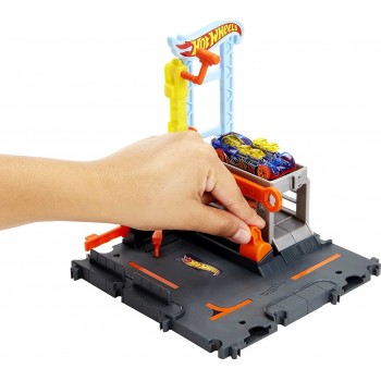 Mattel Hot Wheels City Downtown Repair Station Playset With 1 Hot Wheels Car, Connects To Other Sets And Tracks HDR24 / HDR25 19