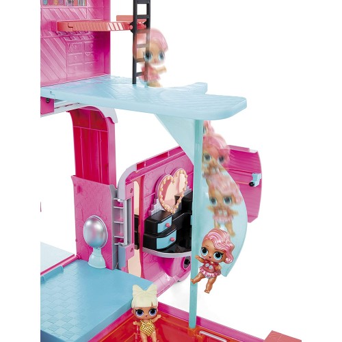 MGA Entertainment LOL Surprise OMG Glamper Fashion Camper Doll Playset With 55+ Surprises, Fully-Furnished With Light Up Pool 57