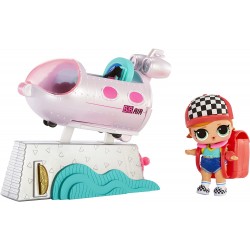 MGA Entertainment LOL Surprise OMG House Of Surprises Lil Arcade Playset With Sk8er Grrrl Collectible Doll And 8 Surprises 58021