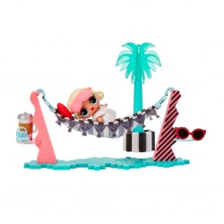 MGA Entertainment L.O.L. Surprise Furniture Playset with Doll - Leading Baby + Vacay Lounge 583790EUC 035051583790