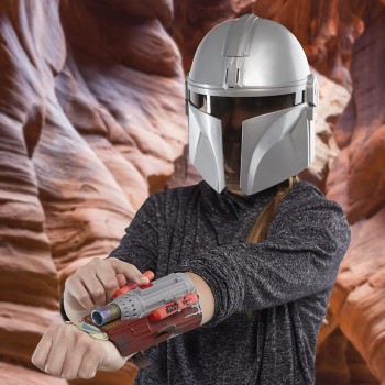 Hasbro Star Wars Toys The Mandalorian Electronic Mask, Kids Roleplay Toys F5378 5010993958368