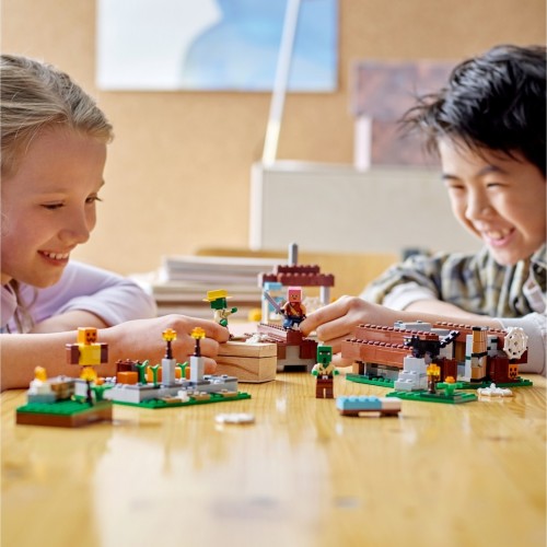 LEGO Minecraft The Abandoned Village 21190 5702017233260