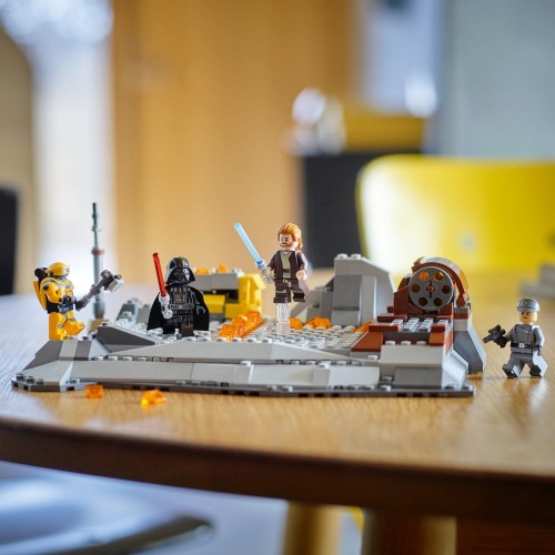 LEGO Star Wars Όμπι-Ουάν Κενόμπι Εναντίον Νταρθ Βέιντερ 75334 5702017155609