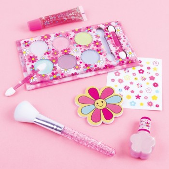 Make It Real Blooming Beauty Cosmetic Set 2465 695929024659