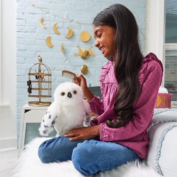 Spin Master Wizarding World Enchanting Hedwig Interactive Harry Potter Owl With Over 15 Sounds 6061829 778988397602