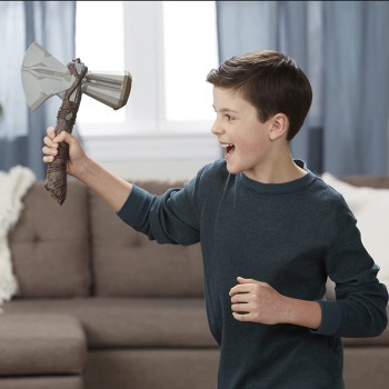 Hasbro Marvel Studios Thor: Love and Thunder Stormbreaker Electronic Axe Thor Roleplay Toy With Sound FX F3357 5010993973521