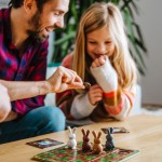 smart games Επιτραπέζιο Παιχνίδι Τα Πεινασμένα Λαγουδάκια- Grabbit 152401 5414301524014