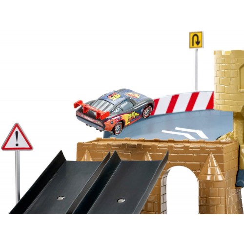 Mattel Disney Car Carbon Racers Πίστα - Κόντρες Στο Κάστρο DHN32 887961217650