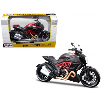 Maisto Ducati Diavel Carbon 31101 / 1 090159001478