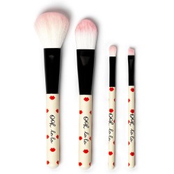 Legami set of 4 Makeup Brushes, Oh My Glow!lips Theme, Includes Powder Brush, Foundation Brush MUBS0003 8054117621681