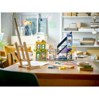 LEGO Friends Downtown Flower And Design Stores 41732 5702017415185