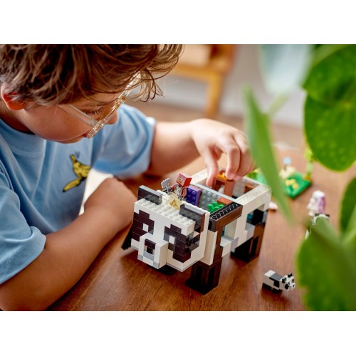 LEGO Minecraft The Panda Haven 21245 5702017415802