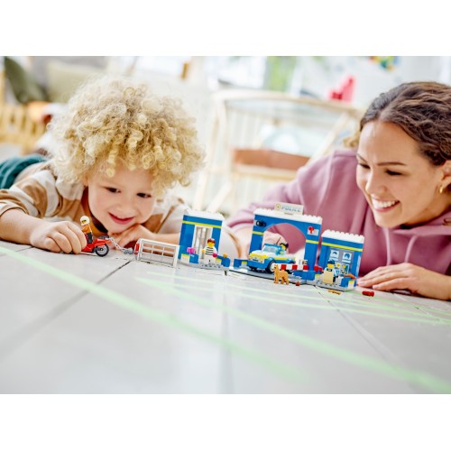 LEGO City Καταδίωξη Στο Αστυνομικό Τμήμα 60370 5702017416304