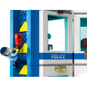 LEGO City Police Training Academy 60372 5702017416328