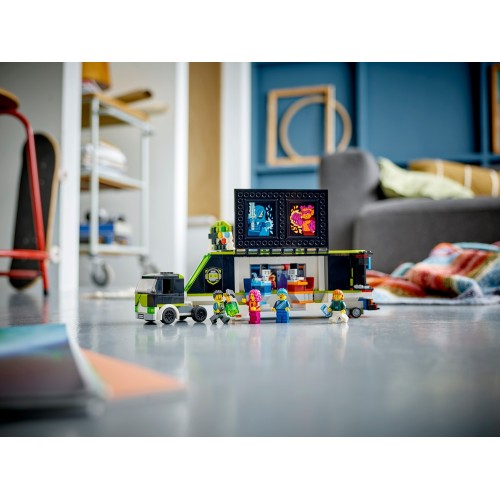 LEGO City Gaming Tournament Truck 60388 5702017416434