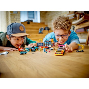 LEGO City Γκαράζ Για Εξατομικευμένα Αυτοκίνητα 60389 5702017416441