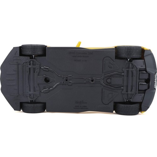 Maisto Scale Corvette Z06 15 Model Car Color May Vary 31133 090159311331