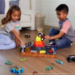 Mattel Hot Wheels Monster Trucks Arena Smashers Bone Shaker Ultimate Crush Yard Απόλυτο Σετ Συγκρούσεων HNB96 194735136612