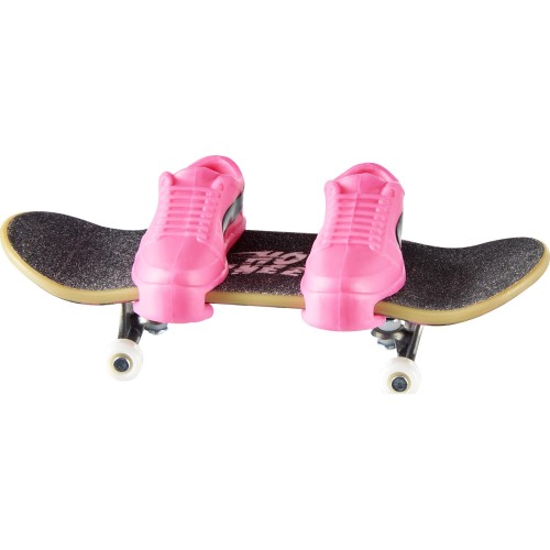 Mattel Hot Wheels Skate and Shoes Skull Grind HGT46 / HGT47 194735057337