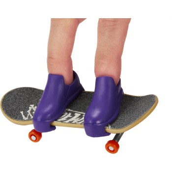 Mattel Hot Wheels Skate and Shoes Tantrum HGT46 / HGT61 194735057474