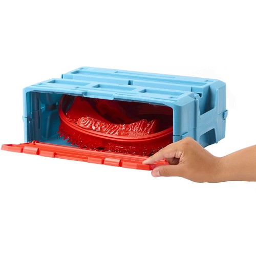 Mattel Hot Wheels Track Set, Fire-themed Ultimate Set and 1 Car, 16 Track-building Stunting Components HMC04 194735123872