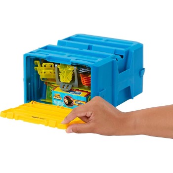 Mattel Hot Wheels Track Set With 1 Car, 12 Boosting Components, Stackable Toy Storage Box, Lightning-themed Builder HNN38 / HMC0